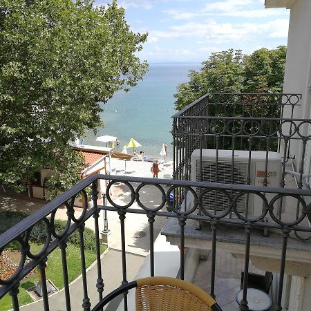 Apartments Zlatko Delic Ика Экстерьер фото