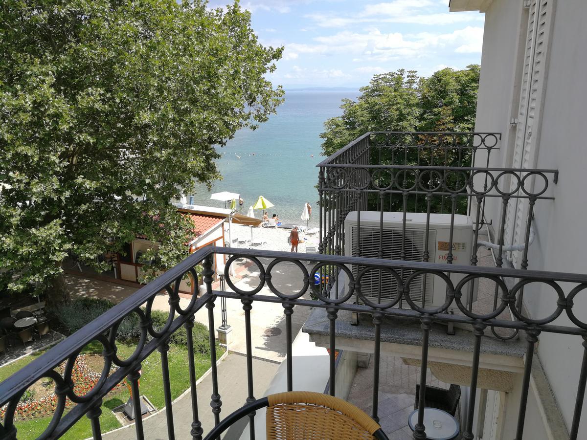 Apartments Zlatko Delic Ика Экстерьер фото