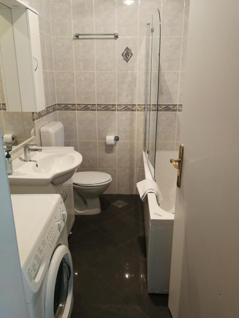 Apartments Zlatko Delic Ика Экстерьер фото